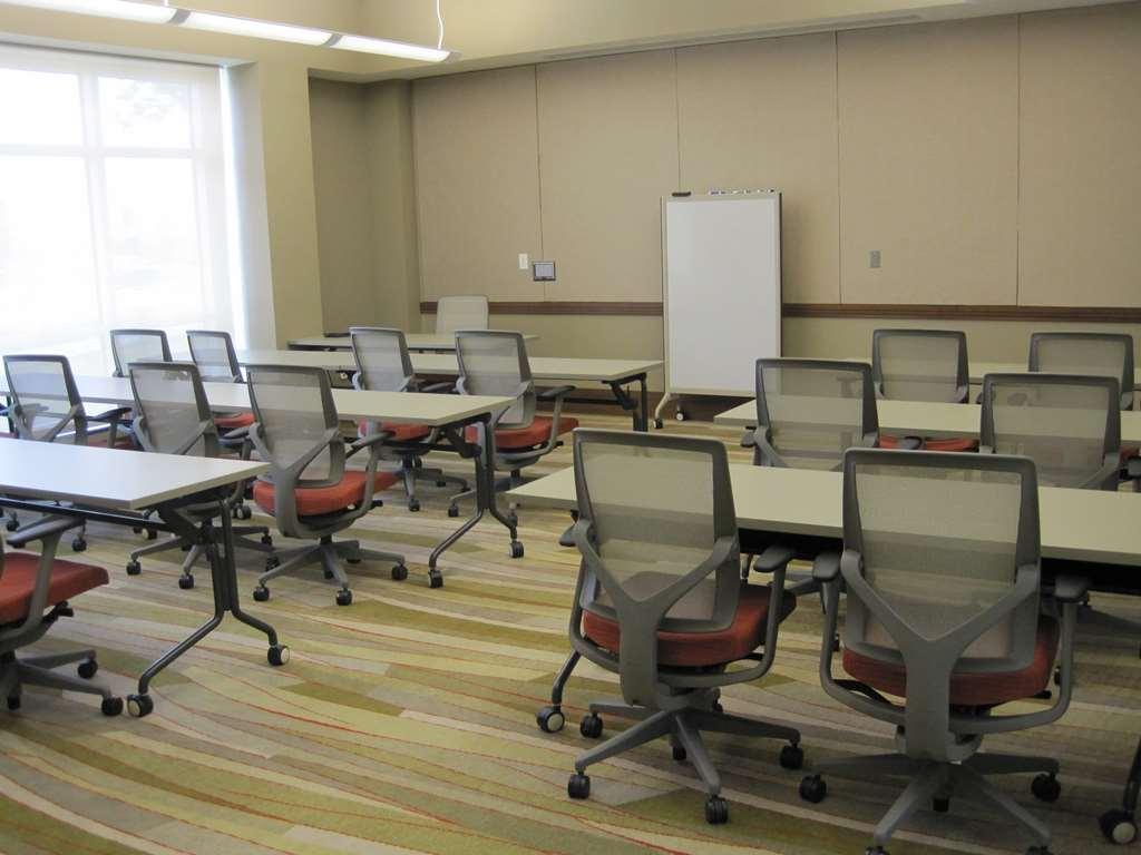 I Hotel And Illinois Conference Center - Champaign Chambre photo