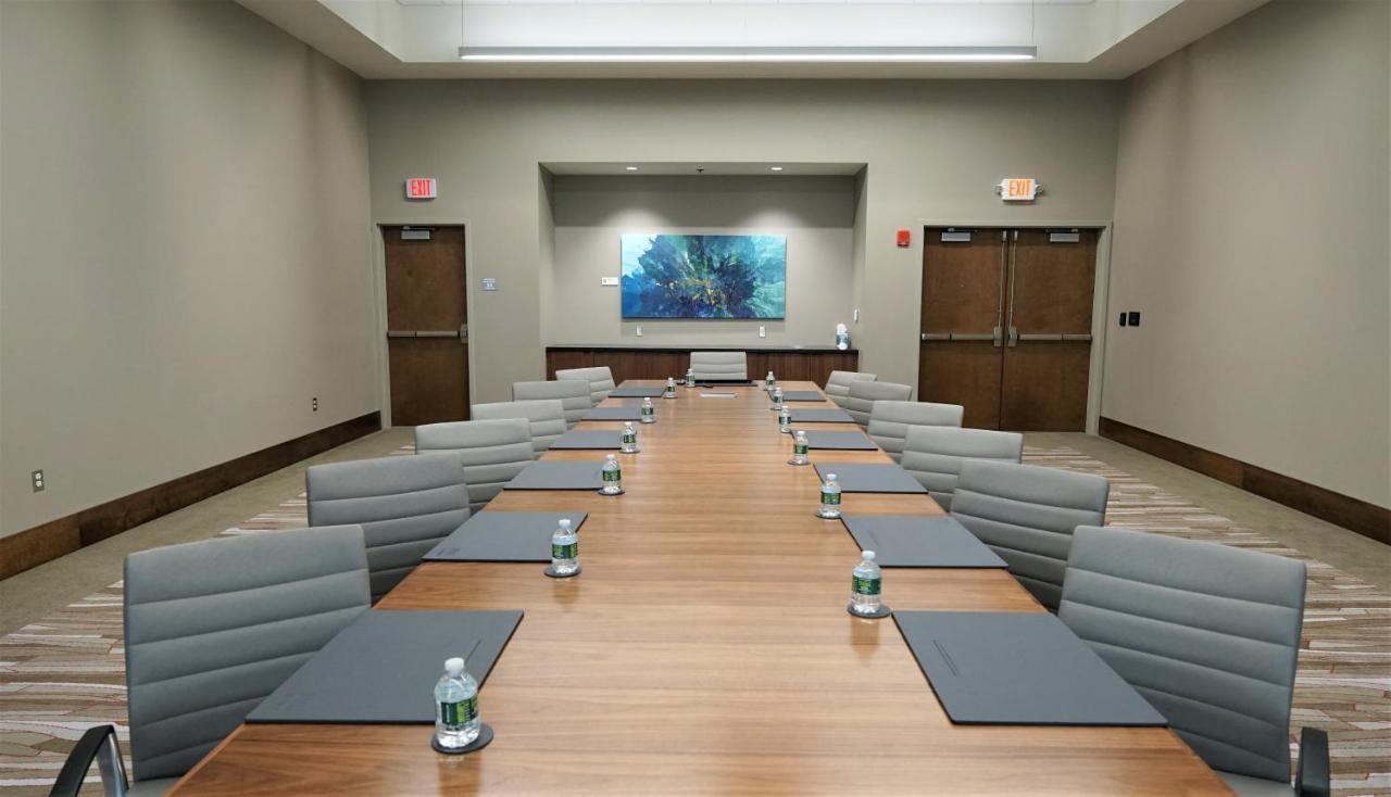 I Hotel And Illinois Conference Center - Champaign Extérieur photo