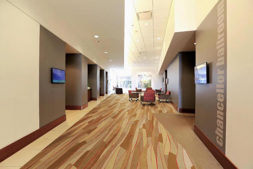 I Hotel And Illinois Conference Center - Champaign Extérieur photo