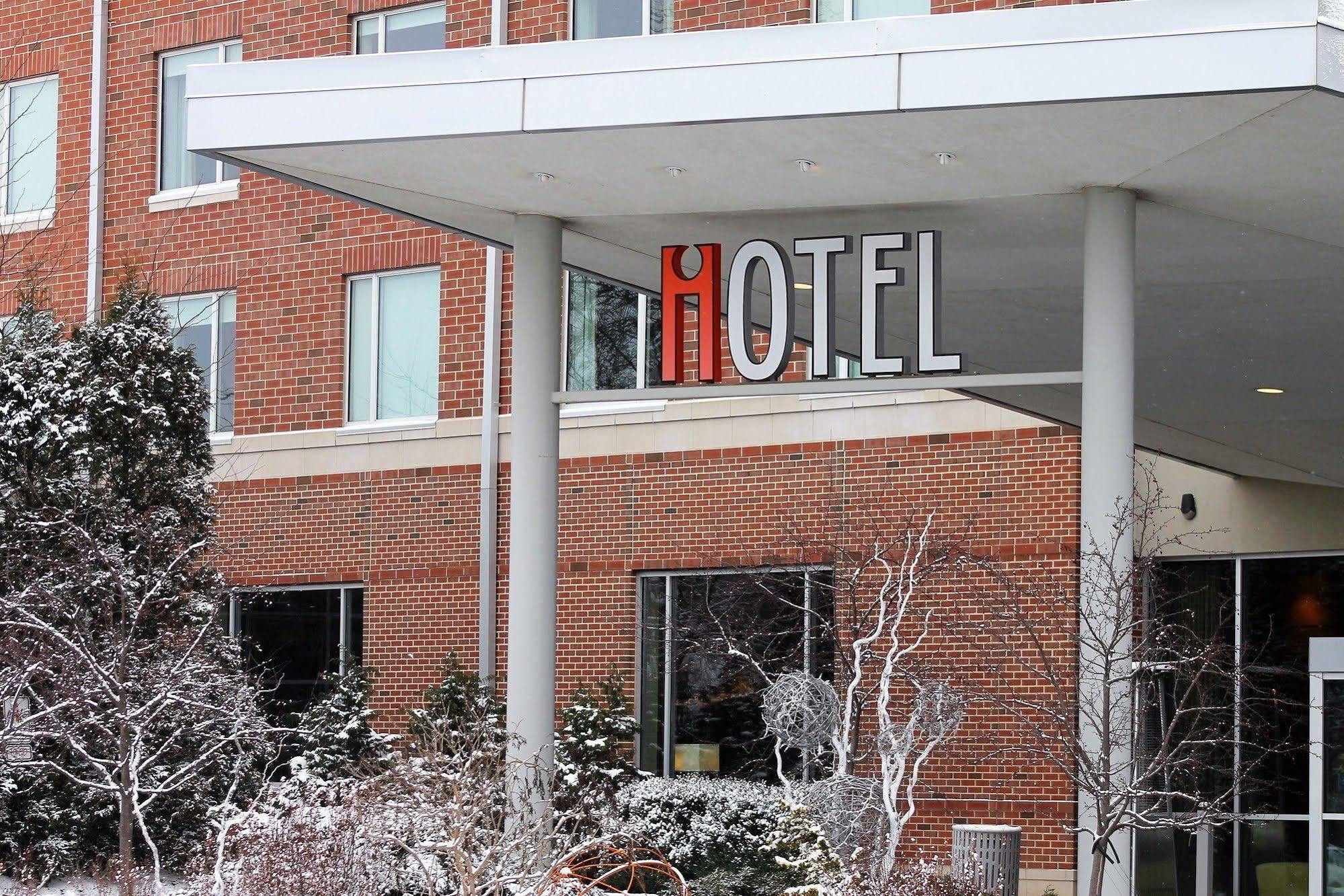 I Hotel And Illinois Conference Center - Champaign Extérieur photo
